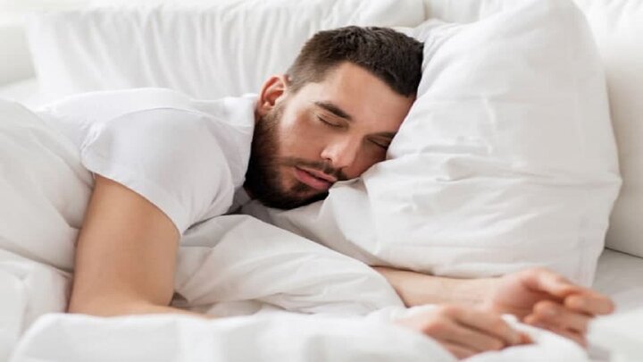 خواب بیش از حد چه عوارضی به همراه دارد؟
