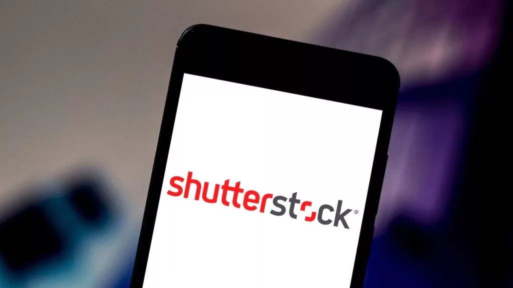 اپل برای آموزش هوش مصنوعی خود با Shutterstock قرارداد بسته است