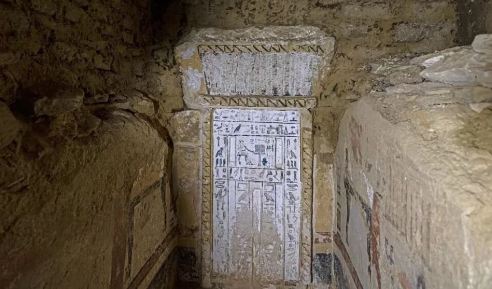 کشف مومیایی عجیب مصری در چاهی عمیق + عکس