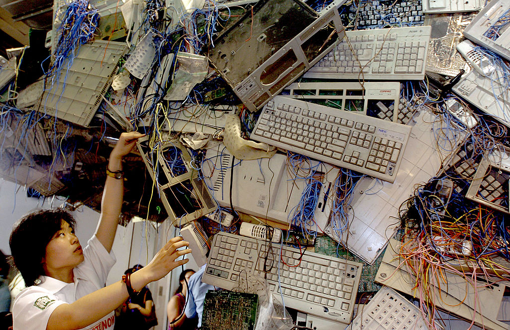 زباله‌های الکترونیک ناشی از رایانه به ۴۸۰ میلیون کیلو می‌رسد