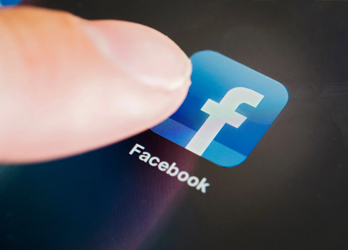 فیس‌بوک ویدیوهای جعلی را برچسب‌گذاری می‌کند
