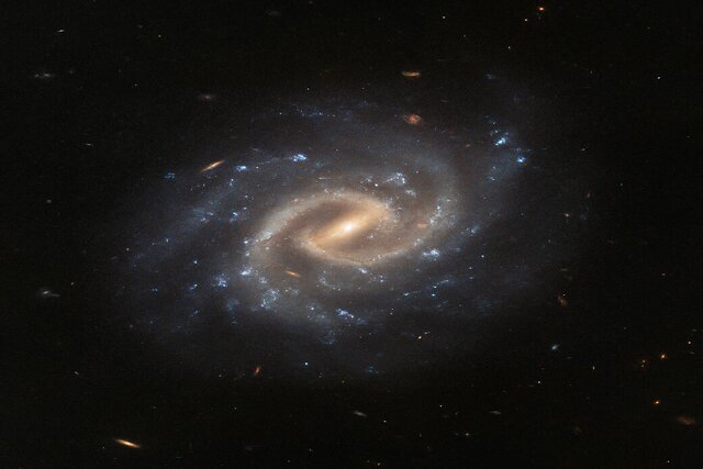 شاهکار جدید تلسکوپ هابل/ یک کهکشان آرام پس از انفجاری فاجعه‌بار