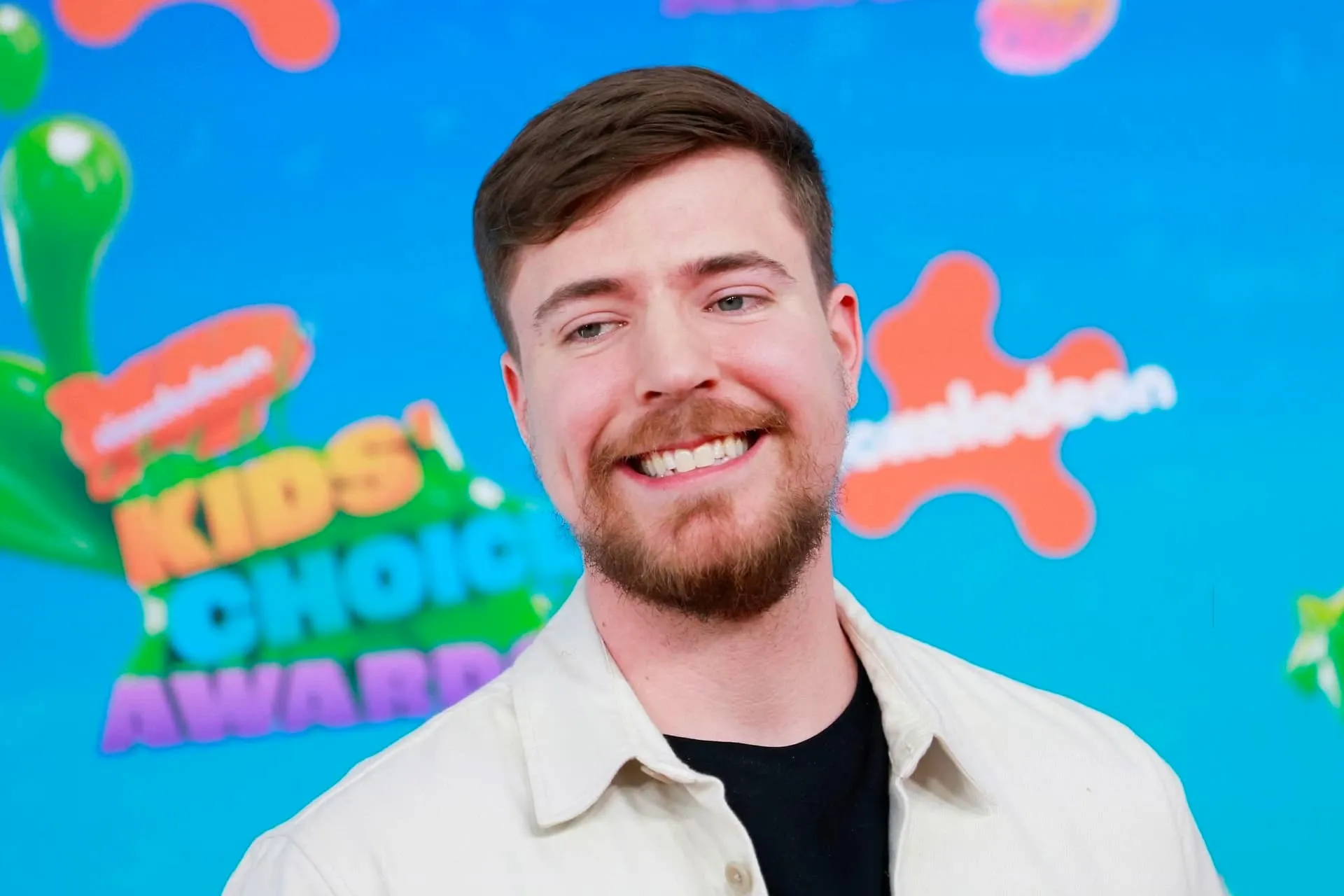 مستربیست با عبور از T-Series، بزرگ‌ترین یوتیوبر جهان شد
