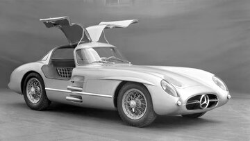 مرسدس بنز SLR Uhlenhaut Coupe ۳۰۰ ارزشمندترین خودروی جهان به قیمت ۸٬۵۰۰٬۰۰۰٬۰۰۰٬۰۰۰ تومان