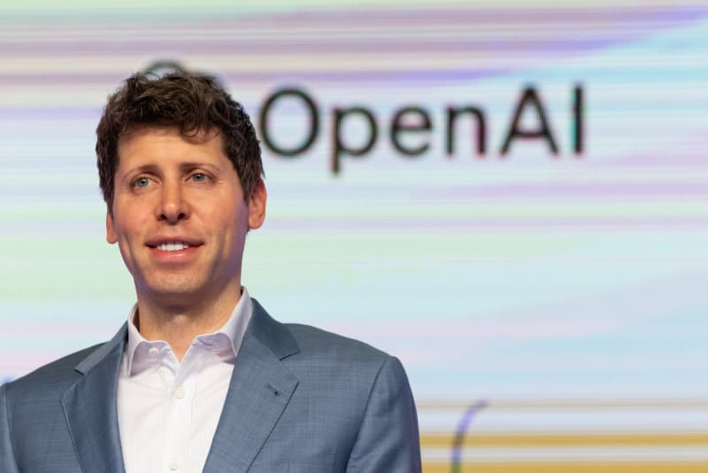 سم آلتمن، رئیس OpenAI اولین کسی است که «ویزای طلایی» اندونزی را دریافت می‌کند
