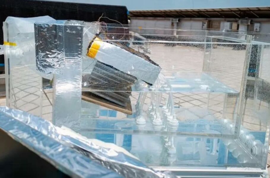 دانشمندان دستگاه خورشیدی جدیدی برای نمک‌زدایی از آب با نرخ بالا ساختند
