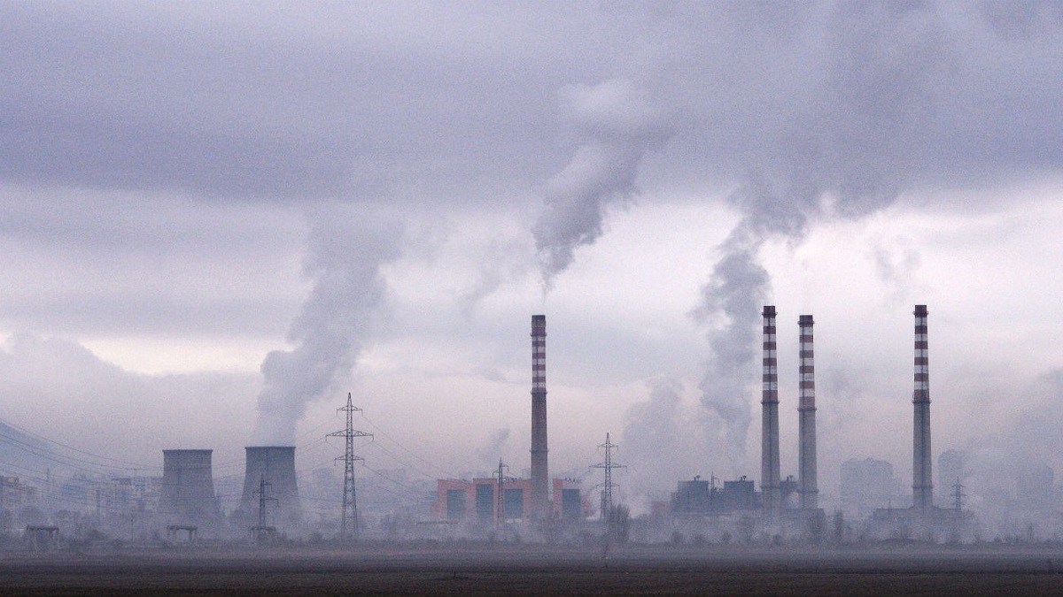 دانشمندان در مورد اوج انتشار کربن در سال ۲۰۲۳ هشدار دادند
