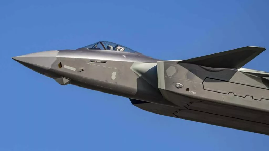 آزمایش موفق موتور WS-15 در جت J-20؛چین در مقابل ایالات متحده