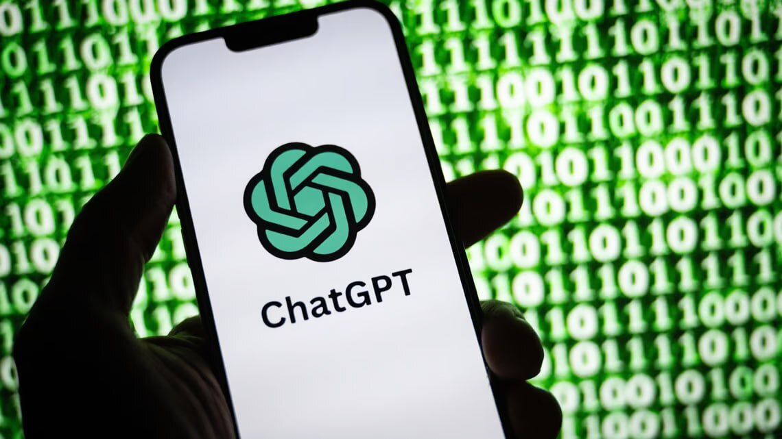 فناوری هوش مصنوعی ChatGPT چه تاثیری بر عرصه‌های مختلف داشته است؟
