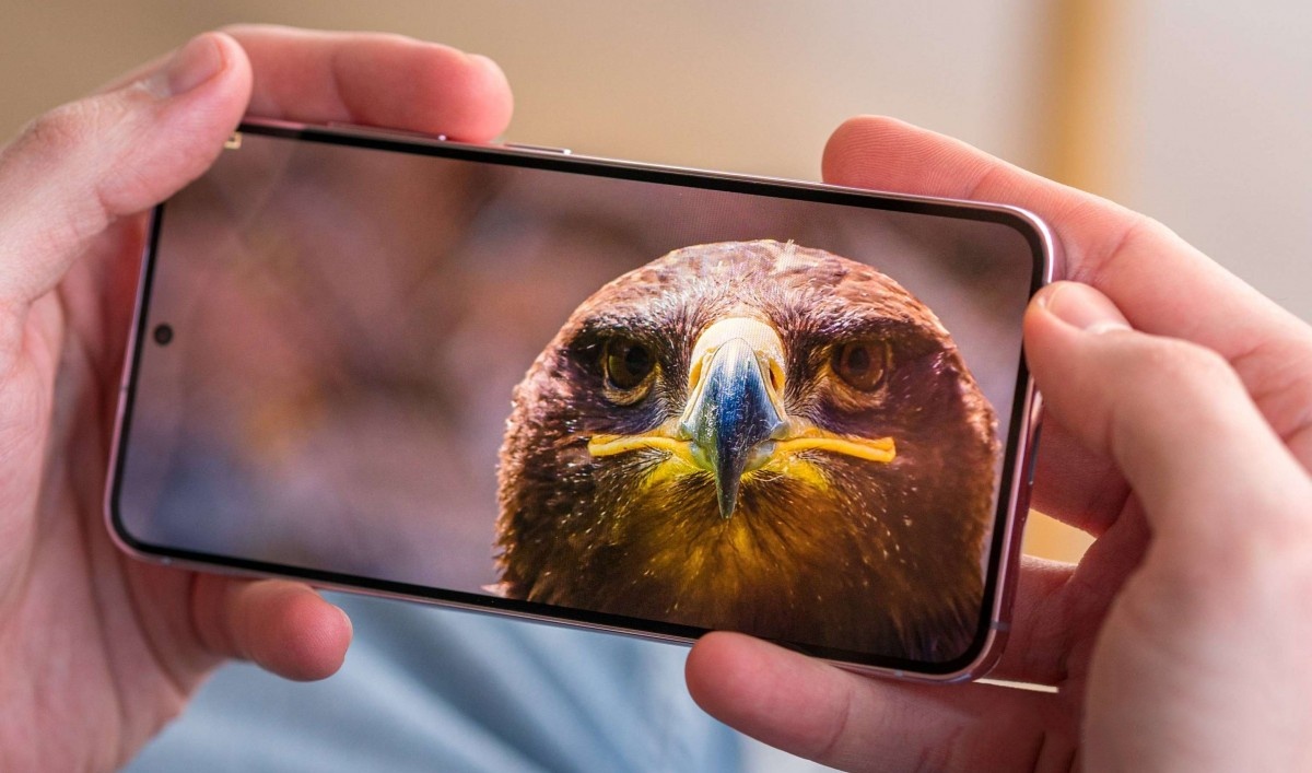 نسخه کامپکت Galaxy S Ultra برای رقابت با آیفون های پرو از راه می‌رسد