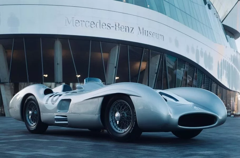 مرسدس بنز W196 Stromlinienwagen دومین خودرو گران‌قیمت جهان شد

