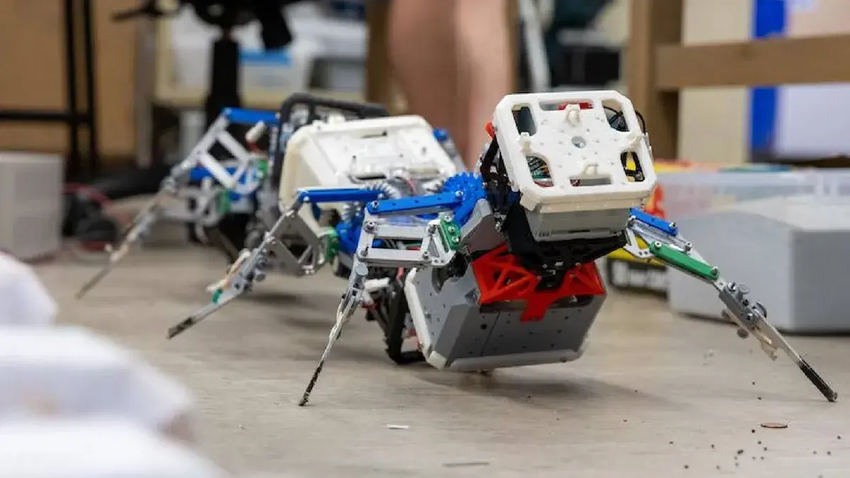 هزارپا الهام بخش ربات چابک شد رباتی برای مسیرهای ناهموار
