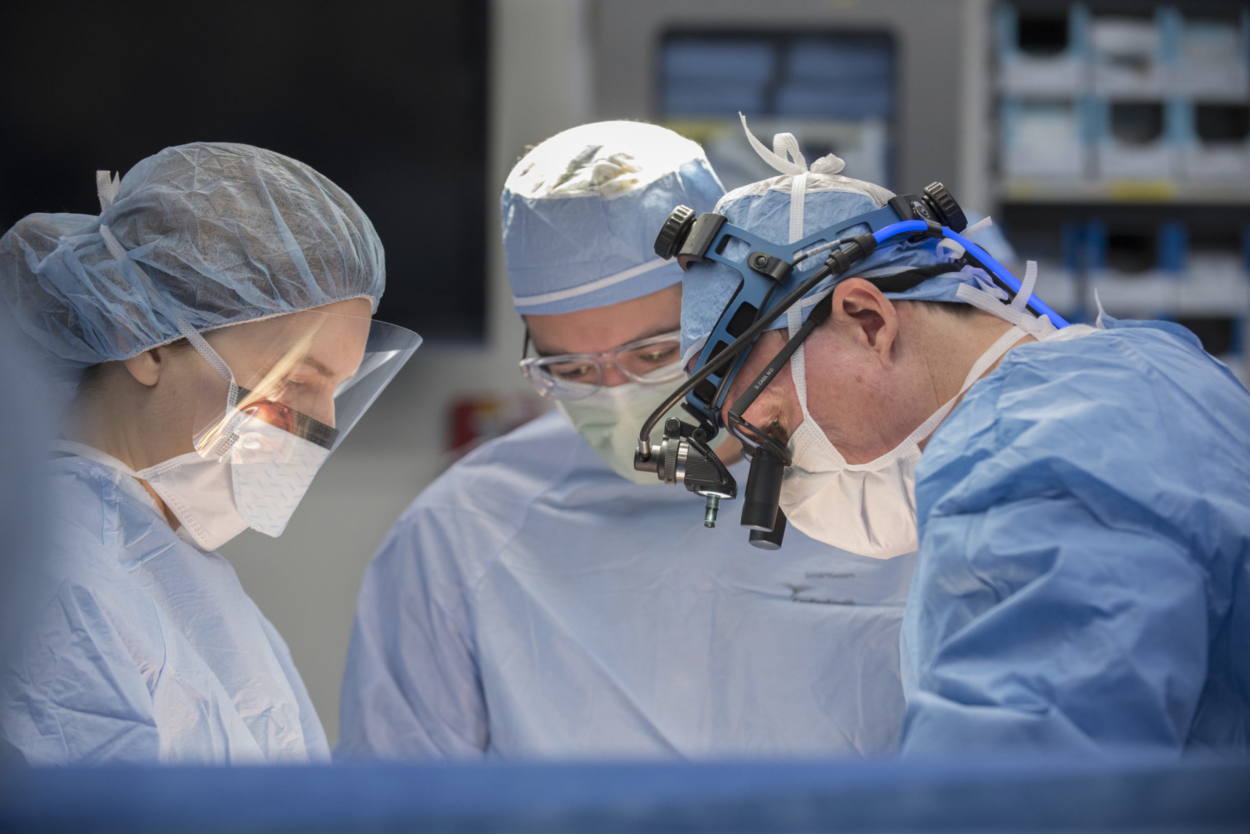 موفقیت پزشکان در جراحی یک نوزاد پیش از تولد
