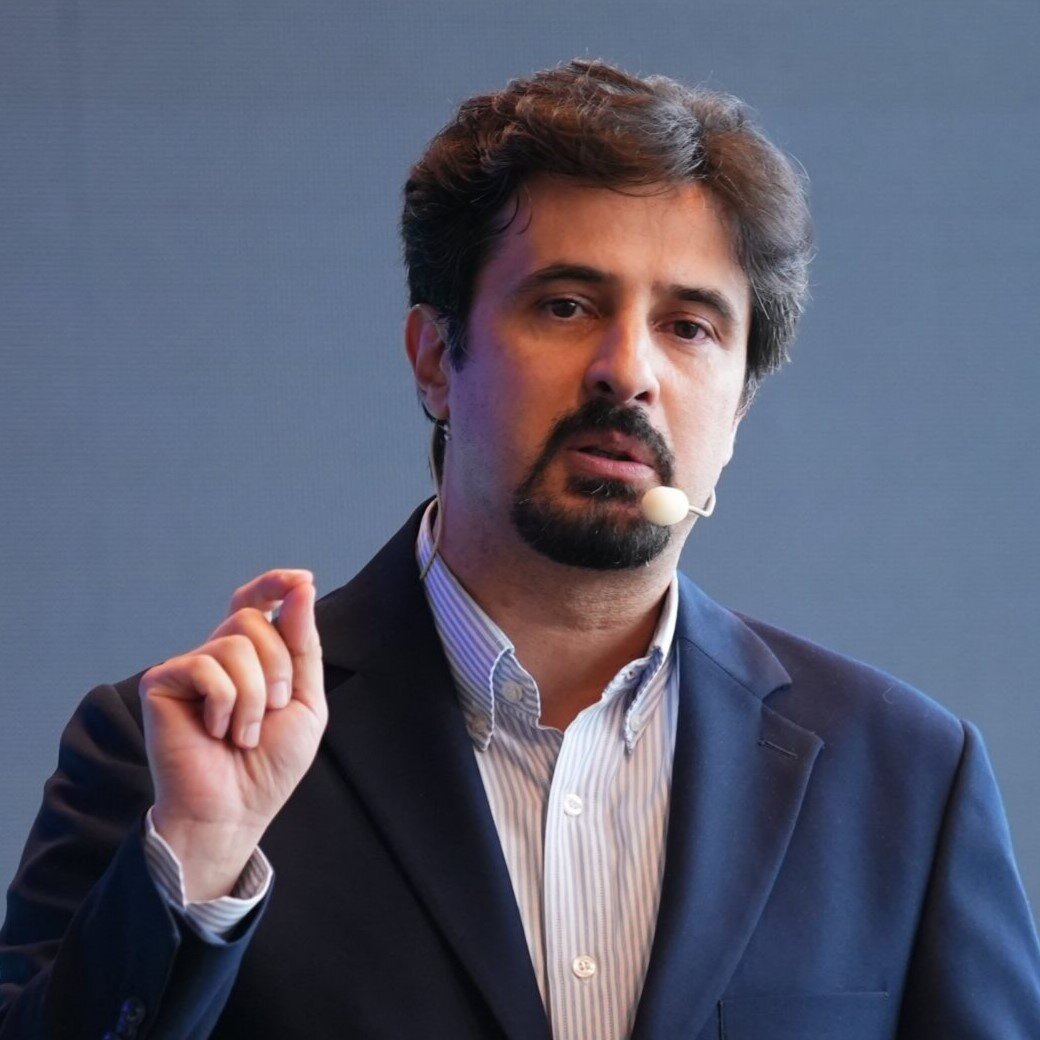محمود کریمی، مدیرعامل سکوی خلق آینده و عضو هیئت‌مدیره انجمن مدیریت فناوری و نوآوری ایران