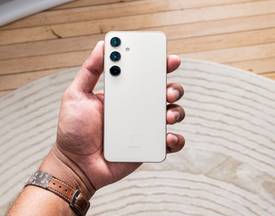 میان‌رده‌های سامسونگ، بلای جان Galaxy S25 و S24!
